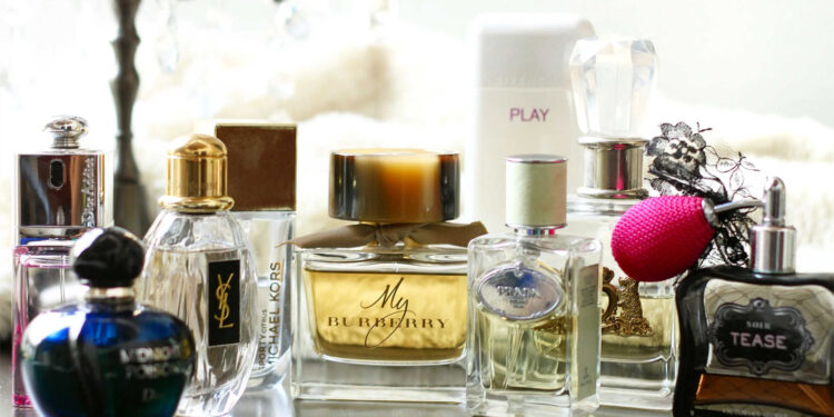 The Best Way to Apply Perfume: A Gentleman's Guide on How to Apply Your Favorite Fragrance