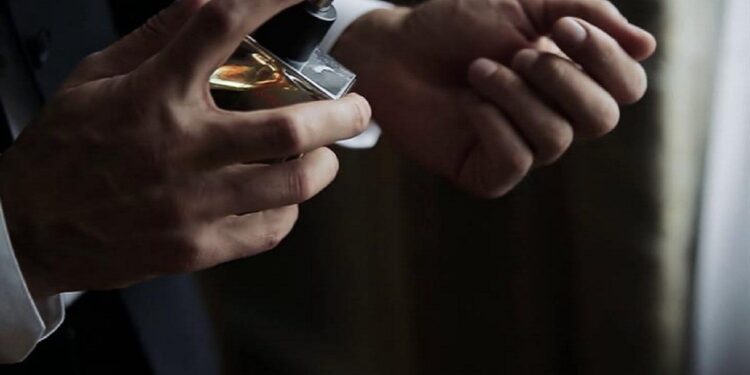 Smell Like A Man: The Guidebook To Male Perfumes